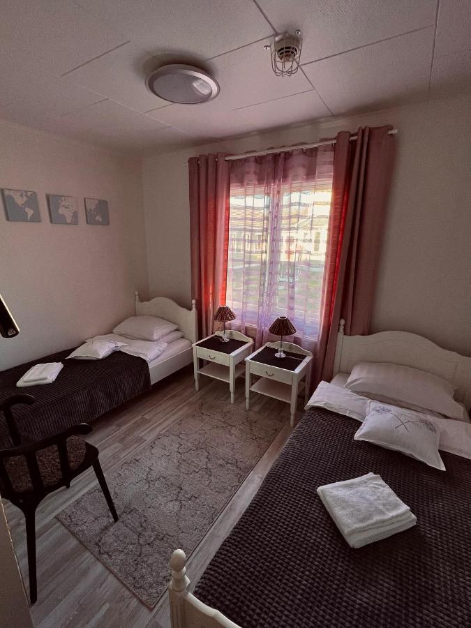 Rada Hotel Hagfors Buitenkant foto