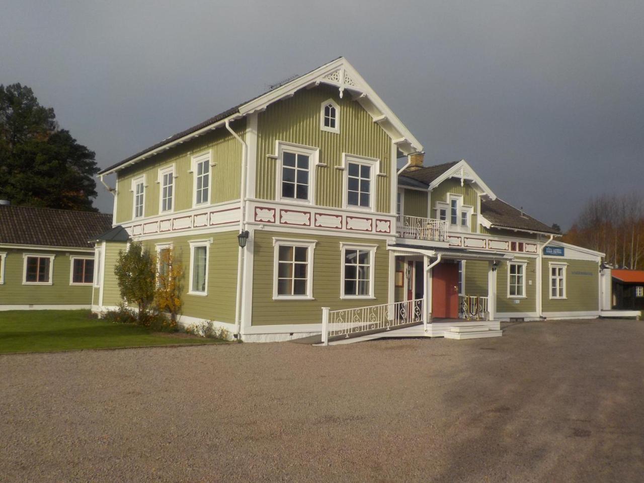 Rada Hotel Hagfors Buitenkant foto